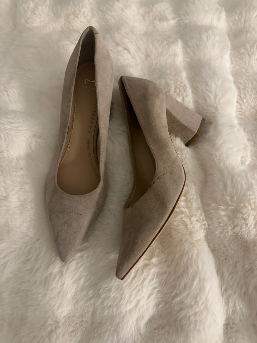MARC FISHER MLZALA SUEDE LEATHER HEELS Size 7.5 new